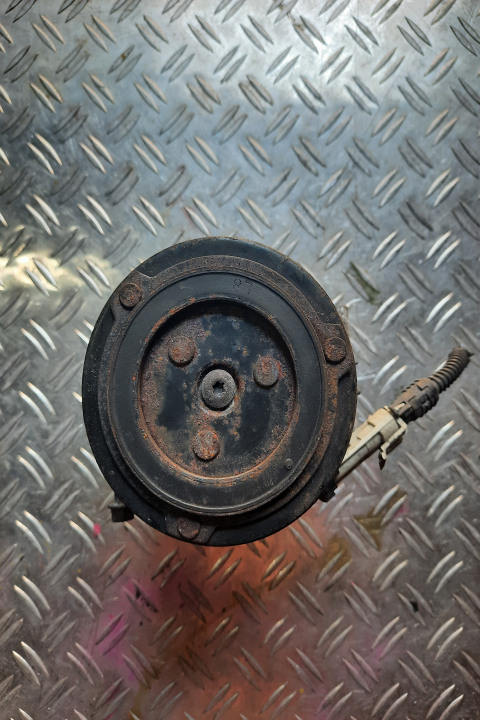 Compresor AC 1.7 CDTi /1.6 Benzina cod 9986181 Opel Astra H/Corsa/Zafira cod motor Z7DTH/Z10XE/Z12X [VAG]