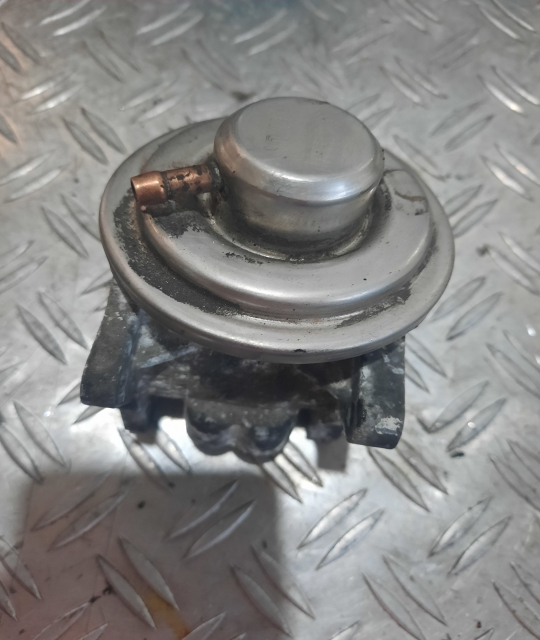 EGR Skoda Audi Volkswagen Seat cod 038131501AN 1.9 2.0 TDi