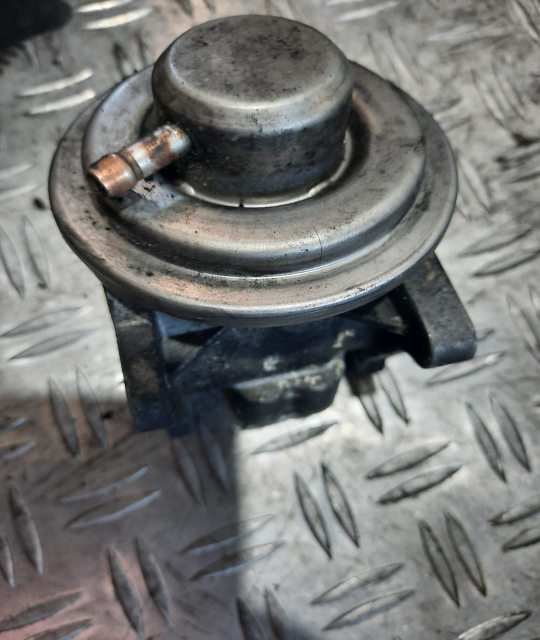EGR Skoda Audi Volkswagen Seat cod 038131501AN 1.9 2.0 TDi