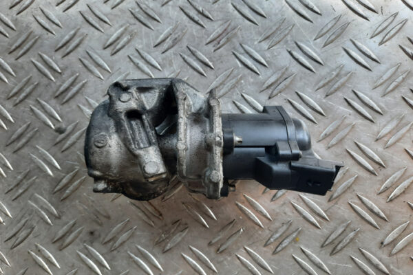 20220705-124635-jpg-uniq-id-62c534e217d0c.jpg EGR 1.4 HDi cod 9673258680 / V29007306 Peugeot/Citroen cod motor 8HZ