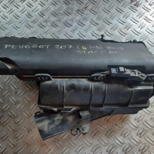 Carcasa filtru aer 1.4 HDi Peugeot 207 2010 cod motor 8HZ