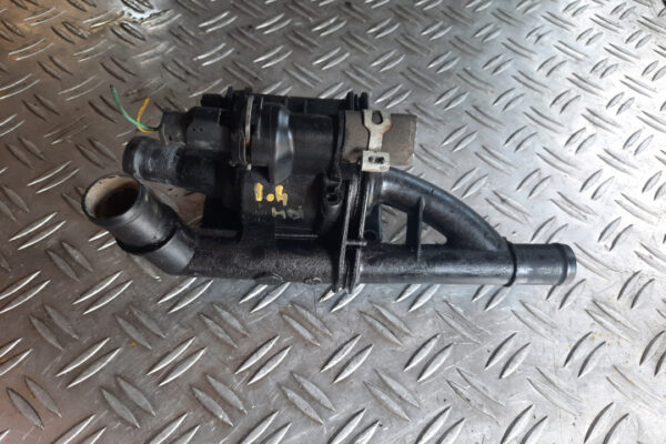 20220706-104236-jpg-uniq-id-62c699eaf3ebe.jpg Corp termostat 1.4 HDi cod motor 8HZ Peugeot/Citroen