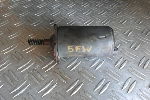 20220706-160024-jpg-uniq-id-62cbd76c5cd62.jpg Senzor ax excentric cod V753390580 1.6 VTi 120 cp cod motor 5FW