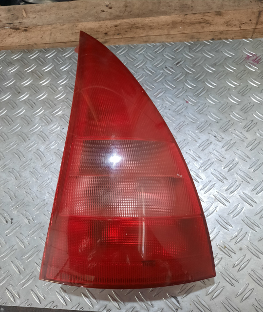 20220711-153426-jpg-uniq-id-62cd3c93901ae-1.jpg Tripla lampa stop stanga Citroen C3 (Anglia)