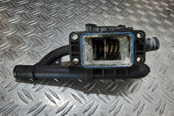 20220713-152618-jpg-uniq-id-62d0165a8a9a1.jpg Corp termostat 1.6 HDi 110cp cod 9660660380 Peugeot/Citroen 9HZ