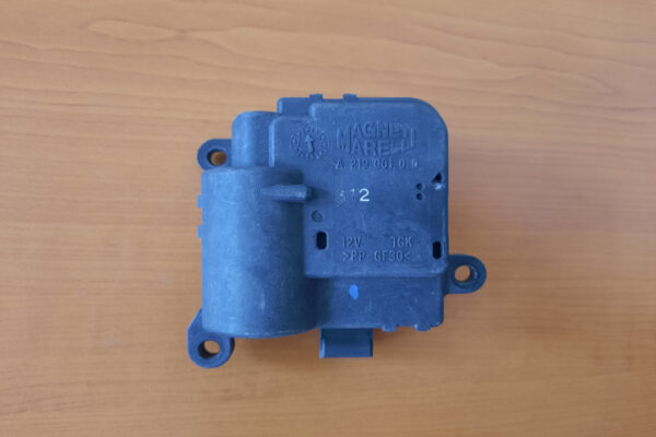 Motoras climatizare Peugeot 307 cod A21900100