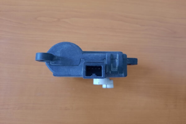 Motoras climatizare Peugeot 307 cod A21900100