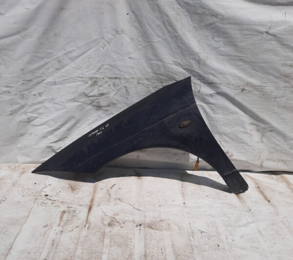 Aripa stanga fata Citroen C6 (colant negru)