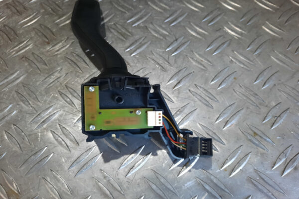 Maneta semnalizare Audi A3 Facelift 2007 cod 8P0953513C