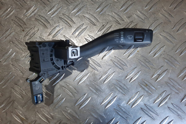 Maneta stergator Audi A3 2007 Facelift cod 8P0953519D [VAG]