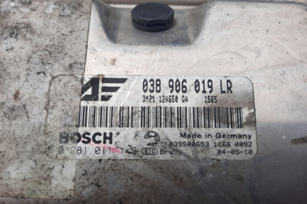 ECU Calculator motor 038906019LR Ford Galaxy/VW Bora 1.9 TDi AUY [VAG]