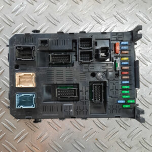 Modul BSI cod 9666895380 02 04EV K01 1.6 16V turbo 5FX Modul BSI cod 9666895380 02 04EV K01 1.6 16V turbo 5FX