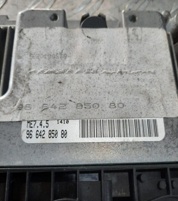 Calculator motor ECU Citroen Xsara 1.6 benzina cod motor NFU cod 9664285080
