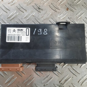 20220915-110937-jpg-uniq-id-632342a90d0fe.jpg Modul scaune electrice Peugeot 407 9650281980