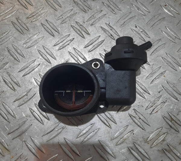 20220916-164441-jpg-uniq-id-632854f12e407.jpg Clapeta acceleratie Peugeot 307 2.0 HDi 79 kW cod motor RHS cod 9638246680