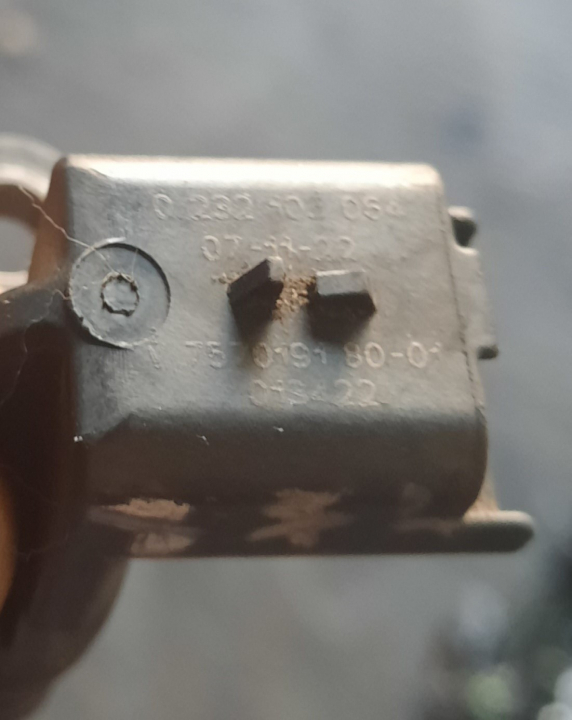Senzor ax came V757019180 1.6 benzina