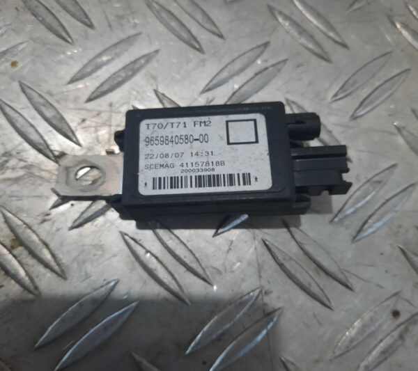 Amplificator antena 9659840580
