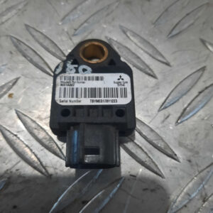 20220919-154521-jpg-uniq-id-632aefb177de1.jpg Senzor impact 8651A002-1 Citroen C-Crosser