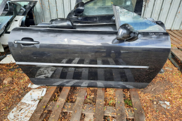 Usa dreapta Peugeot 407 coupe culoare negru