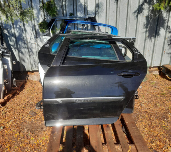 Usa stanga spate Peugeot 407 SW (negru)