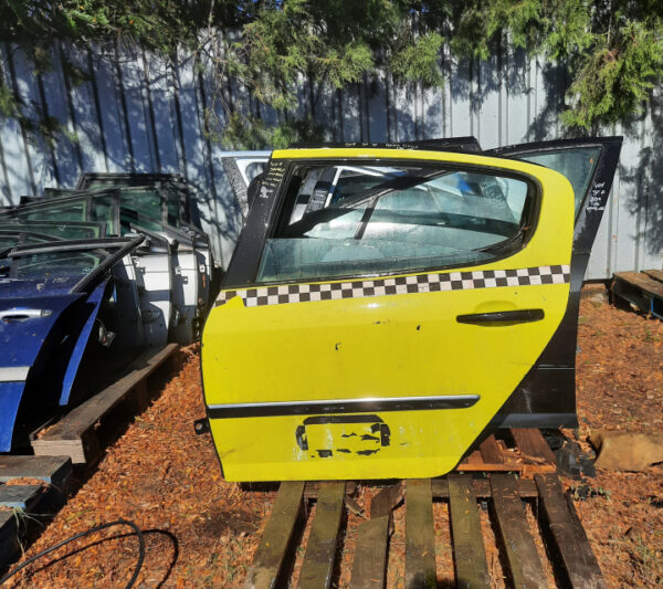 Usa stanga spate Peugeot 407 sedan