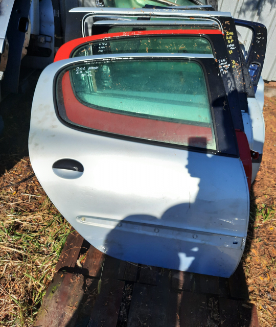 Usa dreapta spate Peugeot 206 Hatchback (argintiu)