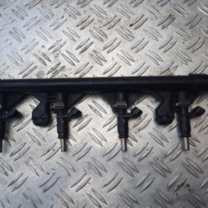Rampa injectoare Peugeot 508 1.6 16V automat 5FS