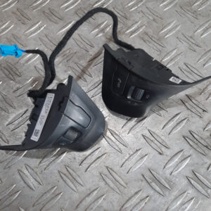 20221010-113243-jpg-uniq-id-6343f9d715812.jpg Comenzi volan 96750123ZD Peugeot 208 2013