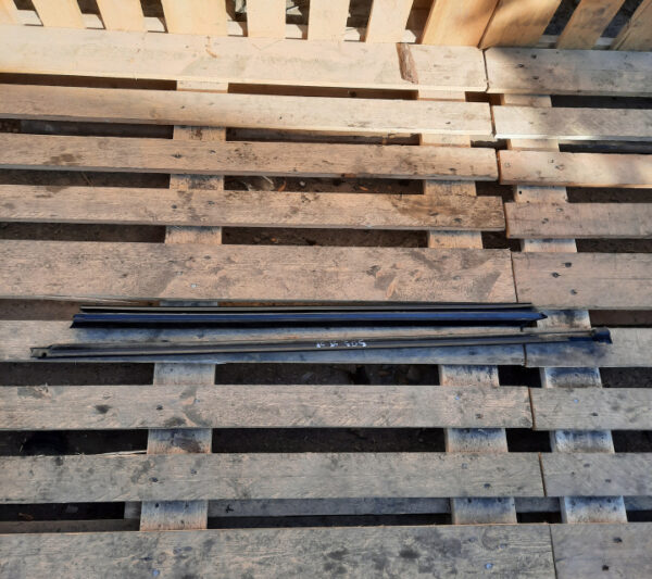 Set perie geam stanga spate Peugeot 508 an 2011