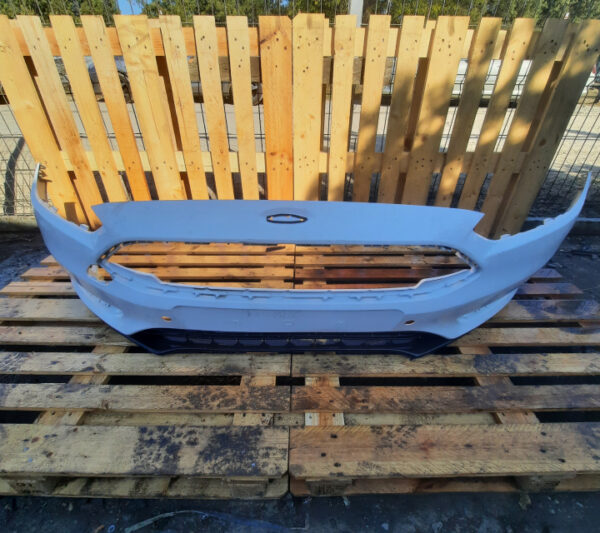 Bara fata Ford Focus MK4 2018-2020 (alb)