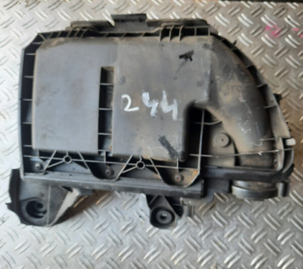 Carcasa filtru aer 9673061080 1.6 HDi 9HZ Peugeot 5008