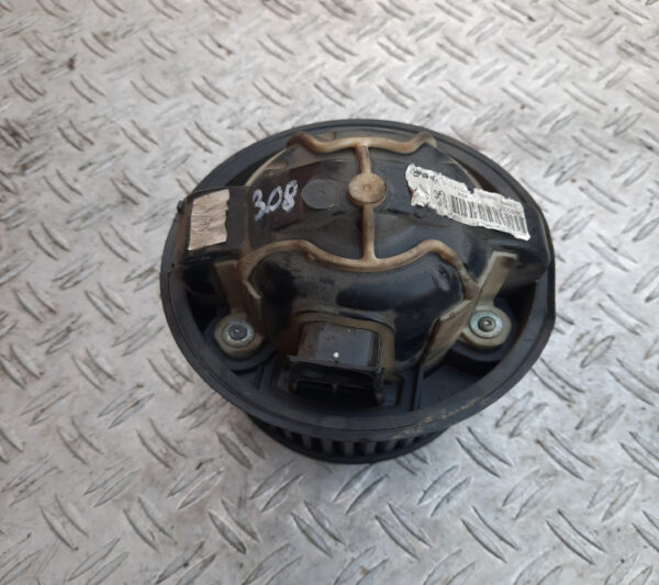 Ventilator habitaclu T100588K Peugeot 308