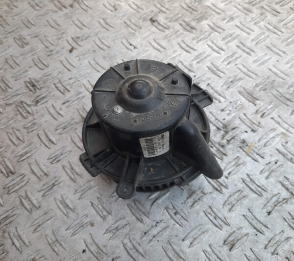 Ventilator habitaclu PF2A2 Peugeot 307 facelift
