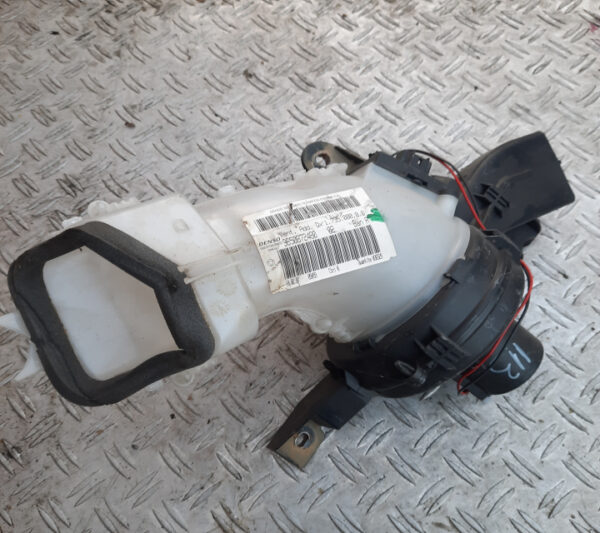 Ventilator habitaclu dreapta spate 9650872480 Citroen C4 Grand Picasso