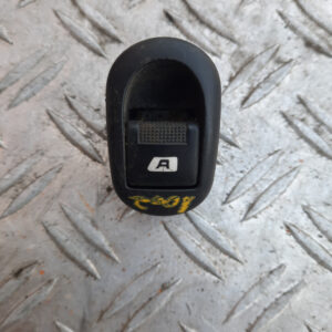 20221102-125655-jpg-uniq-id-636275cc587e1.jpg Comanda geam pasager Peugeot 1007