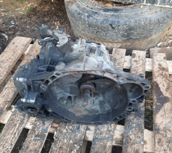 Cutie viteze manuala 6 trepte Citroen C5 2.0 HDi cod motor RHR cod 20MB28