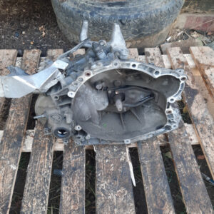 Cutie viteze manuala Citroen C5 2.0 16V cod motor RFJ cod 20DM66