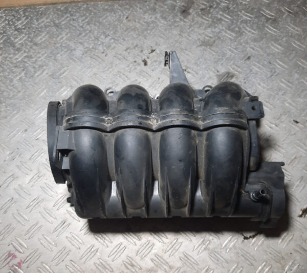Galerie admisie 9635885080 Peugeot 307 1.6 16V 109cp NFU