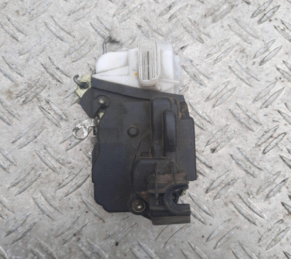 Broasca usa dreapta fata Peugeot 307 Hatchback