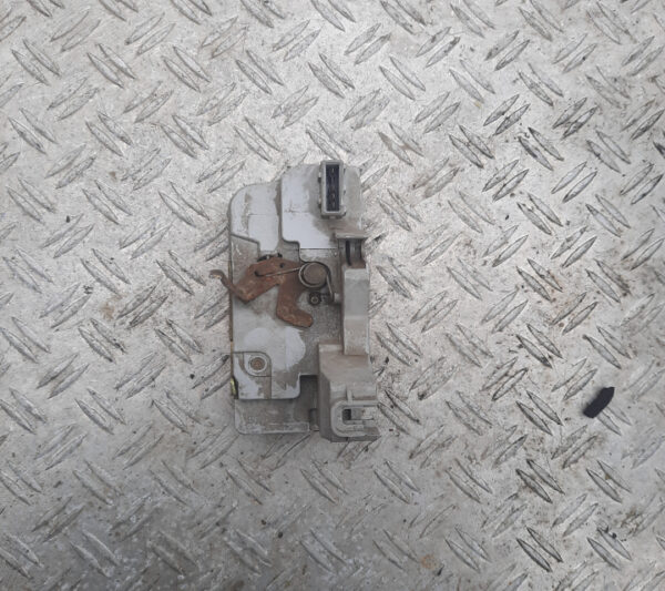 Broasca usa dreapta spate Peugeot 307 Hatchback 2004