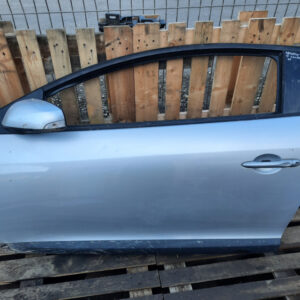 Usa stanga Renault Megane 3 1.5 DCi Coupe (argintiu)