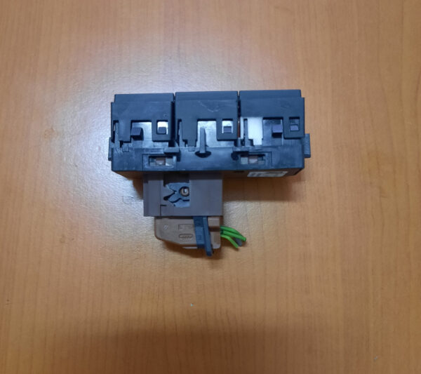 Buton alarma 96661588ZD-01 Peugeot 508 an 2011
