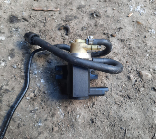 Electrovalva vacuum 9661960380 2.0 HDi RHF Peugeot 508 Break