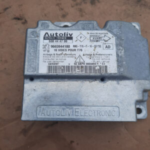 20230223-154946-jpg-uniq-id-63f88089bca4f.jpg Calculator / Modul airbag 9665944180 Peugeot 308 CC