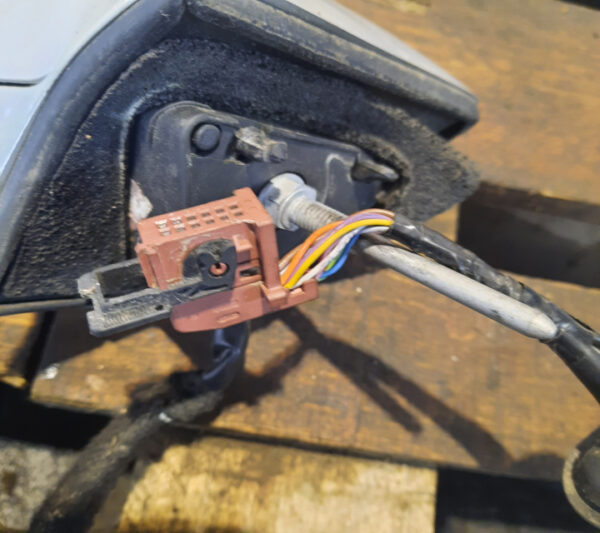 Oglinda stanga rabatabila electric Peugeot 407 Coupe (argintiu)