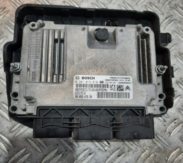 Calculator motor ECU Citroen DS3 1.6 HDi cod motor 9HP cod 9805947680