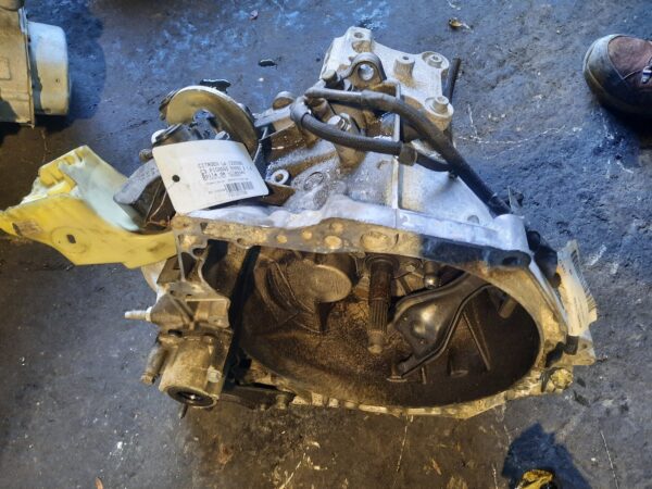Cutie viteze manuala Citroen DS3 1.6 vti cod motor EP6 cod 20DP42