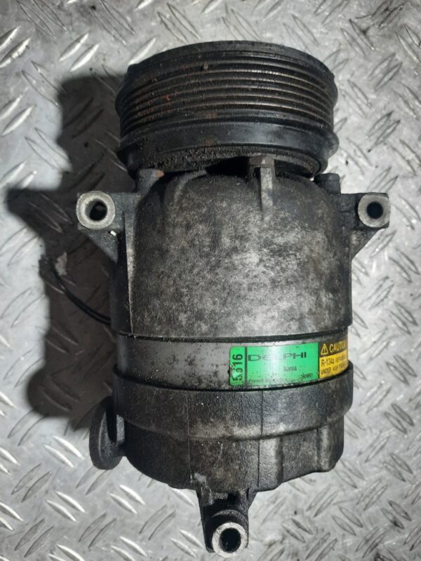 Compresor AC 1.6 CDTi cod GM 13265616 Opel Vectra C c