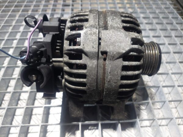 Alternator Cl15 Peugeot Citroen cod motor 9HZ 9HY 9HU 9HW cod 9646321880