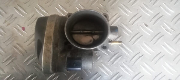 Clapeta acceleratie 1.6 benzina JM0J K4M782 Renault Scenic 2 an 2003